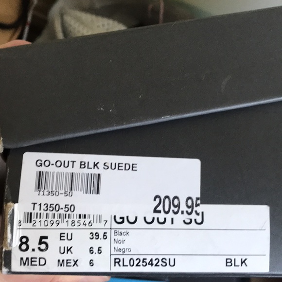 Kenneth Cole black suede boots worn once - Picture 4 of 4